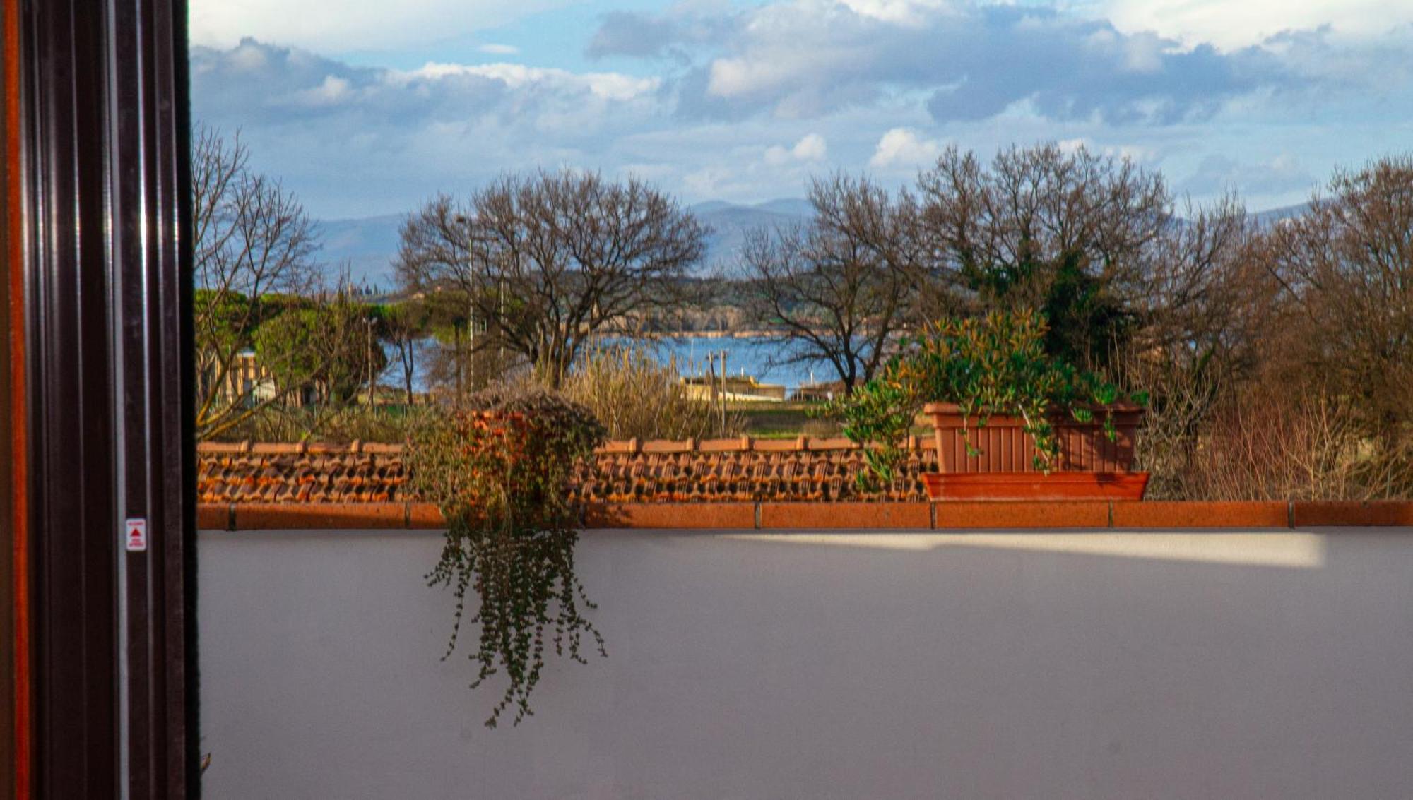 Casa Vacanze Trasimeno SantʼArcangelo Exterior foto